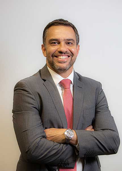 marcelo-tostes-advogados-equipe-felipe-cravo Marcelo Tostes Advogados Associados